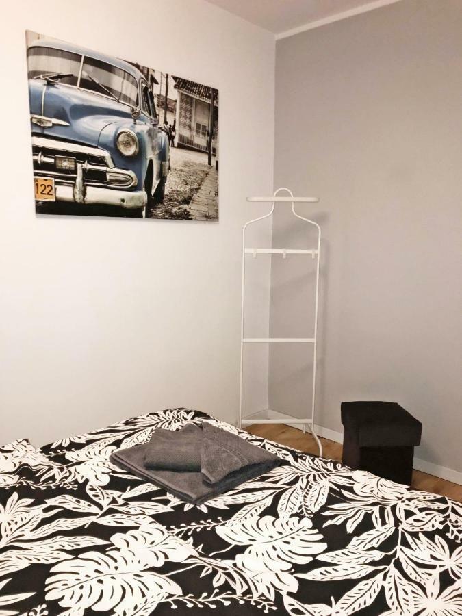 Powstancow Wielkopolskich 12 Poznaň Exteriér fotografie